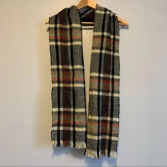 J crew tan red black plaid scarf for fall winter 100% acrylic one size long - Picture 4 of 6